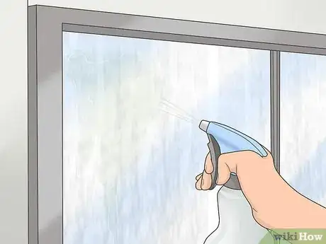Imagen titulada Remove Hard Water Stains from Shower Doors Step 3