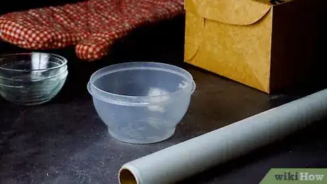 Imagen titulada Choose Microwave Safe Containers Step 2