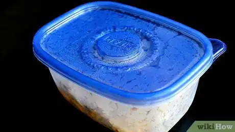 Imagen titulada Bring Food to a Potluck Dinner Step 9