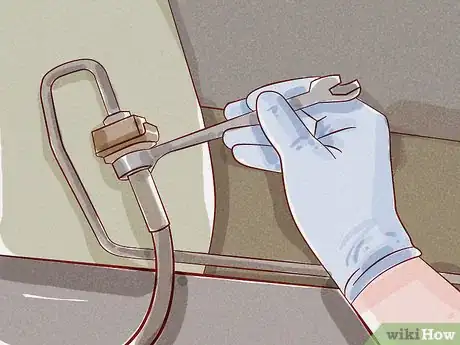 Imagen titulada Change Brake Lines Step 9