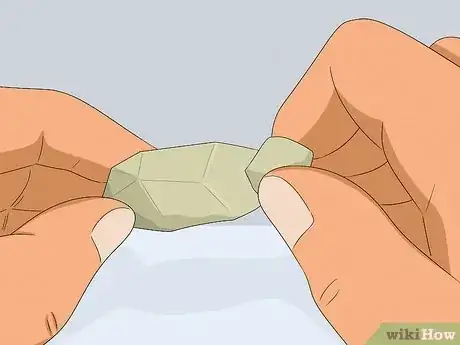 Imagen titulada Tell if a Crystal Is Real Step 6