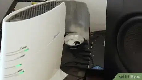 Imagen titulada Make a Wi Fi Booster Using Only a Can Step 10