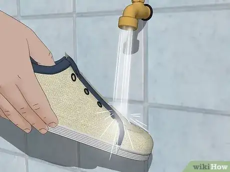 Imagen titulada Clean Canvas Step 6
