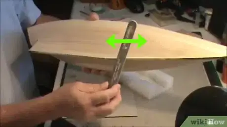 Imagen titulada Build a Model Ship Step 9