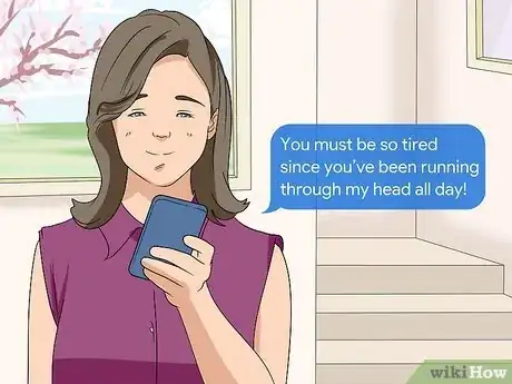 Imagen titulada Make Him Miss You Like Crazy over Text Step 3