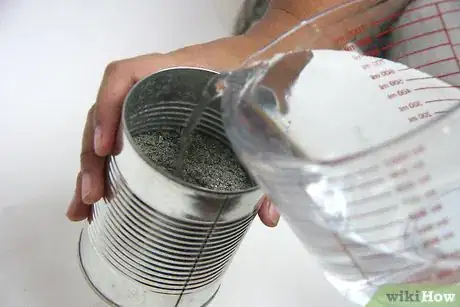 Imagen titulada Make Garden Lanterns from Old Tin Cans Step 6