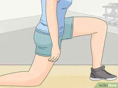 Imagen titulada Stretch Thigh Muscles Step 5