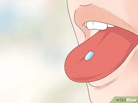 Imagen titulada Eat a Tic Tac Step 4