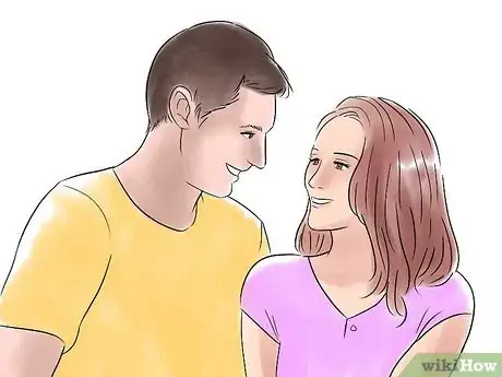 Imagen titulada Kiss and Cuddle With Your Boyfriend Step 8