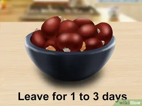 Imagen titulada Eat a Raw Chestnut Step 2