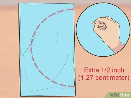 Imagen titulada Make a Christmas Tree Skirt Step 11