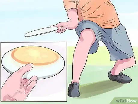 Imagen titulada Play Ultimate Frisbee Step 12
