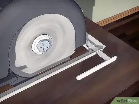 Imagen titulada Cut Laminate Step 7