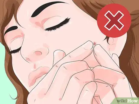 Imagen titulada Use a Blackhead Vacuum Step 9
