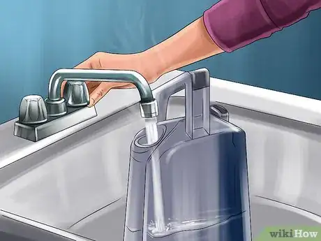 Imagen titulada Steam Clean Carpet Step 5