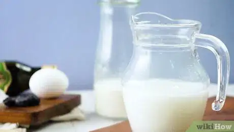 Imagen titulada Improve Store Bought Muffin Mix Step 10