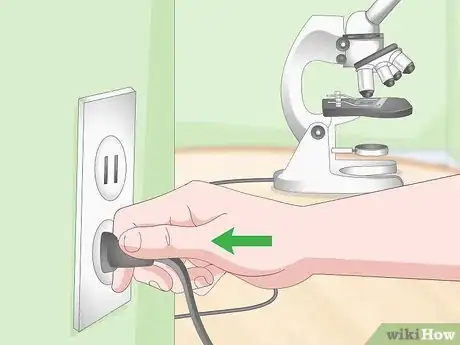 Imagen titulada Use a Light Microscope Step 1