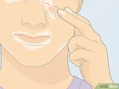 Imagen titulada Cover Vitiligo Patches with Makeup Step 4