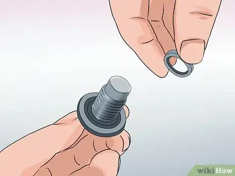 Imagen titulada Change the Oil and Oil Filter on a Motorcycle Step 4