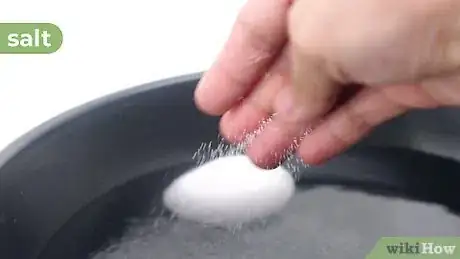 Imagen titulada Boil Eggs Step 3