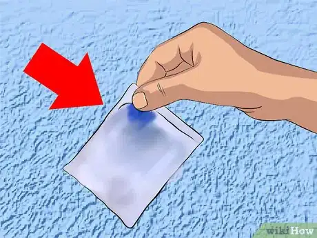 Imagen titulada Diagnose and Remove Any Swimming Pool Stain Step 15