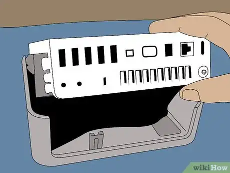Imagen titulada Open a Mac Mini Step 29