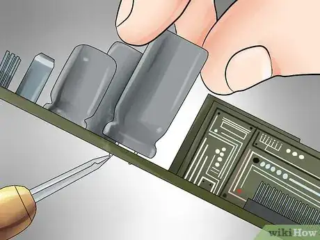 Imagen titulada Test a Capacitor Step 1