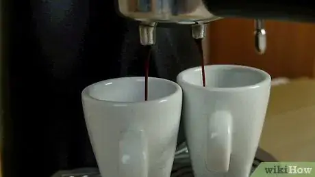 Imagen titulada Make a Frappuccino Step 1