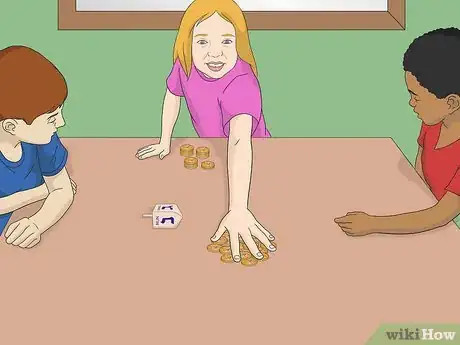 Imagen titulada Play Dreidel Step 6