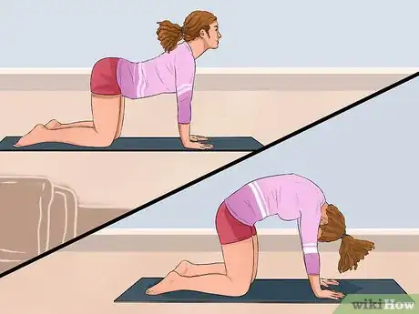 Imagen titulada Do Pike Push Ups Step 1