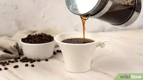 Imagen titulada Make Espresso Beverages With a French Press Step 10