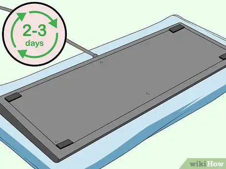 Imagen titulada Clean a Keyboard Step 20