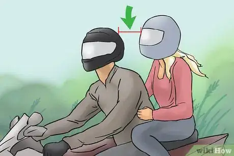 Imagen titulada Ride on the Back of a Motorcycle Step 17