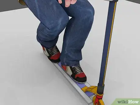 Imagen titulada Do Tricks on a Scooter Step 9