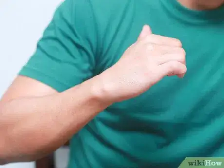 Imagen titulada Say Your Name in Sign Language Step 7