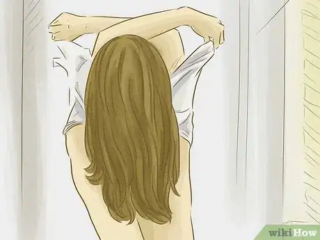 Imagen titulada Put on a Bikini Step 1