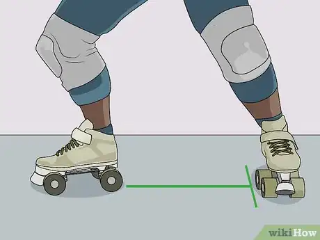 Imagen titulada Stop on Roller Skates Step 12