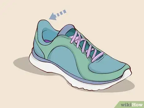 Imagen titulada Choose Comfortable Walking Shoes Step 1