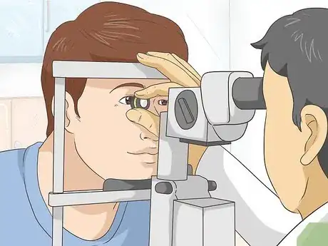 Imagen titulada Treat Droopy Eyelids Step 1