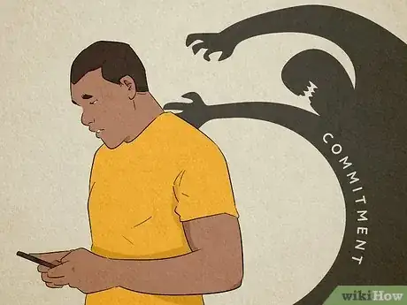 Imagen titulada What He Thinks when You Don't Contact Him Step 6