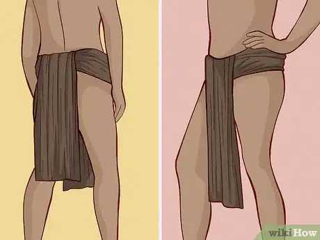 Imagen titulada Put on a Loincloth Step 9