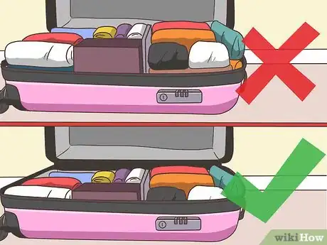Imagen titulada Pack for a Trip to Montreal Step 13