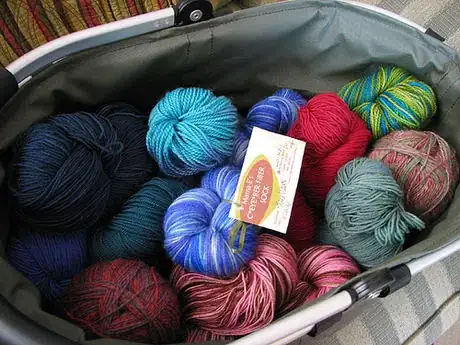 Imagen titulada Assorted Sock Yarns 3095