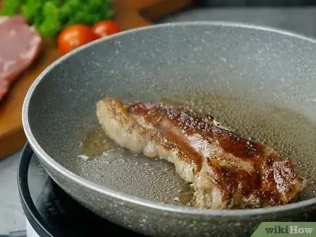 Imagen titulada Cook New York Strip Steak Step 12