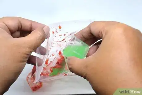 Imagen titulada Extract Strawberry DNA Step 9