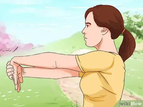 Imagen titulada Avoid Tennis Elbow Step 3