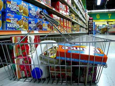 Imagen titulada Groceries in transit