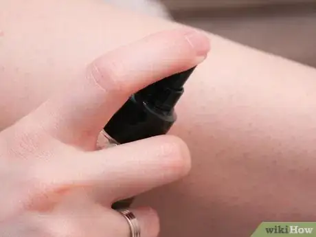 Imagen titulada Prevent Ingrown Hairs on Your Legs Step 9