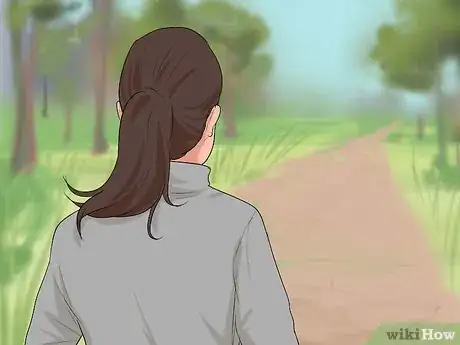 Imagen titulada Burn More Calories While Walking Step 9