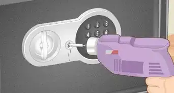 abrir una caja fuerte digital sin una llave